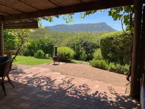 Hunter Valley - ”Outta Range” Rural Cabin - Image 4
