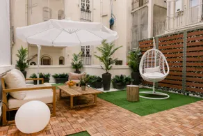 Modern Aristotelous Studio with a Magic Balcony - Image 2