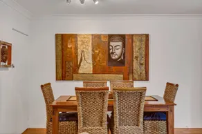 BESAKIH @ BYRON BAY  central to town & main beach , large garden, pet friendly - Image 4