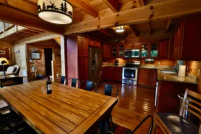 Serene Retreat Cabin W/Hot Tub close to Asheville - Image 5