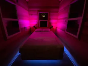 Glamping Cabin Two - TCWL - Cedar Sauna & Hot Tub - Image 4