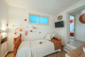 EXCLUSIVE ROOM ★★★★ WITH TERRACE AND SOLARIUM - Image 5