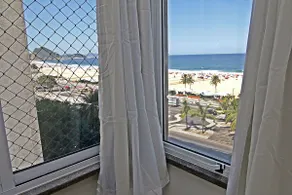 Panoramic view of Copacabana beach 15 people - Image 5
