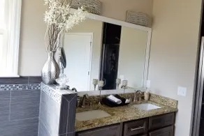 Cozy Gem, minutes from UF & Celebration Pointe - Image 2