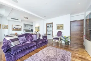 Superlux flat in Knightsbridge - Image 3