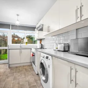 Modern 3 Bedroom House*Garden & Parking*Great Barr - Image 4
