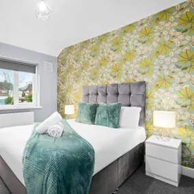 Modern 3 Bedroom House*Garden & Parking*Great Barr - Image 2