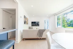 5BR Home in Nepean Ottawa - Image 4