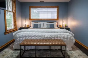 Historic QB Quarters | 5BR, 2 BA + 2 Living Areas! - Image 3