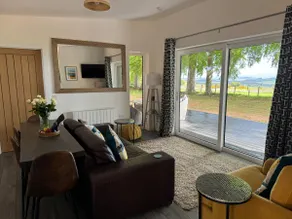 Wellhouse Country Lodges and Hot Tubs - Image 5