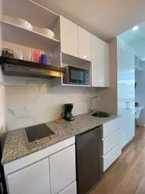 Park 93 Central Apartment - Image 5