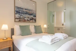 Wemyss Hideaway in New Town - Image 3