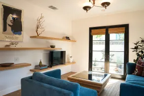 Spanish-style garden Bungalow - Image 5