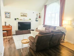 Sunny 4BR w/ Pool Retreat - Image 2