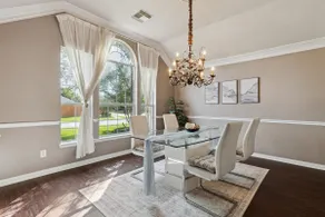The Velvet Nest-Prime Location-2 King bd 1Queen bd - Image 3