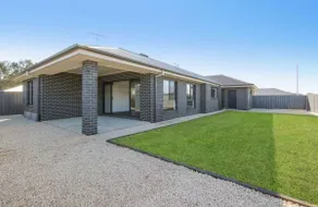 Brooklyn Haven Home in Thurgoona, Albury, Wodonga - Image 4