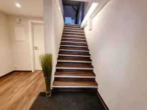 Apartment with 2 floors & balcony - Image 5