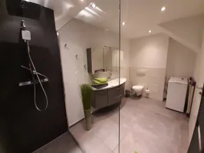 Apartment with 2 floors & balcony - Image 2