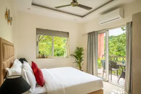 Cozy 1BHK with Pool in Candolim - Image 5