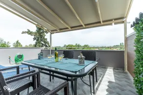 Four 4Season - Beach Access & Amazing View Retreat in Nea Makri - Image 4