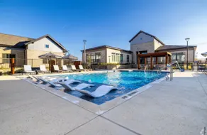 Stunning 1BR Getaway w/ Gym, Washer/Dryer + Pool - Image 5