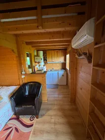 Small wooden chalet in the mountains - Image 5