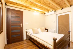 Słoneczne Zacisze Dębina Apartment for 9 people - Image 5