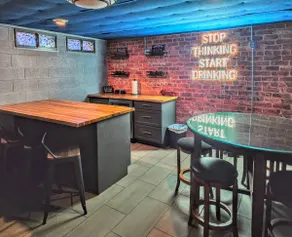 Speakeasy • Pool • Spa • Games • Strip • Stadium - Image 3