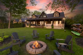 Royal Beach Lake House & Spa w/ Hot Tub & Sauna - Image 5