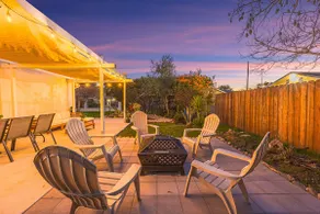 Delightful Home w/ Spacious Backyard & Pool Table - Image 2