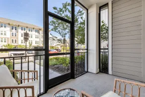 2BR Sunspot Poolside Living in Apollo Beach - Image 3
