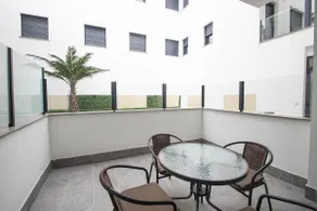 New stylish accommodation in Armilla next to the Metro - Image 2