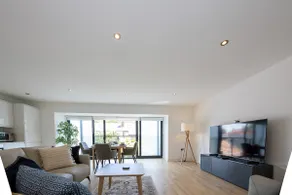 Brooklyn Mews- Airport & City Links - Image 4