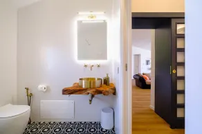 Luxury penthouse in the center of Olbia - Image 4