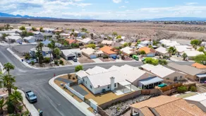 Central & Sprawling 3bd | Boat Parking | Sleeps 7 - Image 3