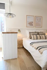 Bright beachfront studio - Image 2