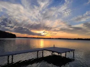 Lakeview Cabin - Image 5