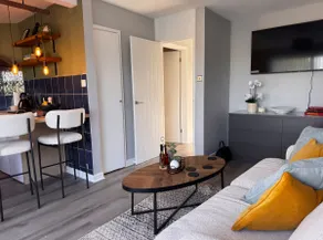 Close to the city centre Taunton, Free parking - Image 4