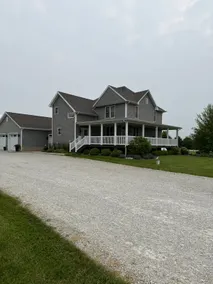 The Shively House - Image 2
