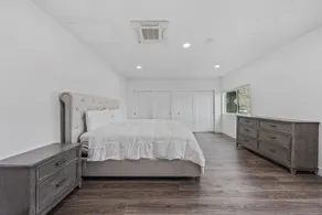 The Shore Suite - Image 3