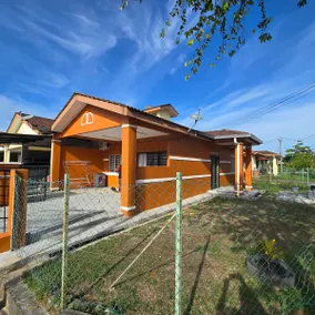 Anjung Vacation Home No 69 - Image 2