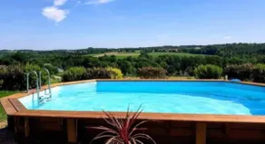 Gites Les Ty Bigoudenes: Pink Cottage - Image 4