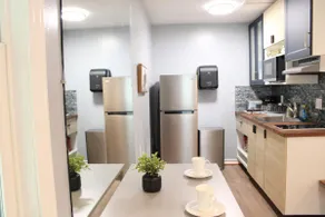 Guest studio with kitchenette - Private Entrance - Image 3