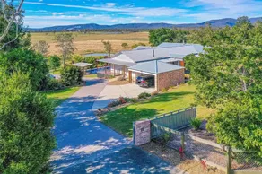 Riverbend Ranch: Tamborine Valley Views - Image 5