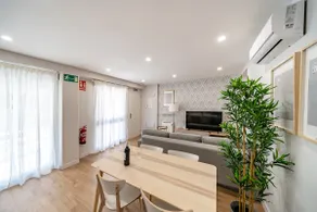 Brand new modern home in Madrid - Image 3