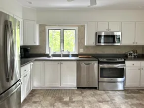 Classic Cape Home in Sippewissett - Dog Friendly - Image 4