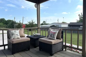 Relax & Recharge at County Line - Image 3