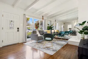Mid Century Garden View Home Parking - Image 2