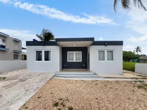 Casa La Cueva Apt 2 Boho Oceanfront House - Image 2