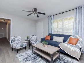 Bright & Spacious w/ Fast Wi-Fi - Image 5